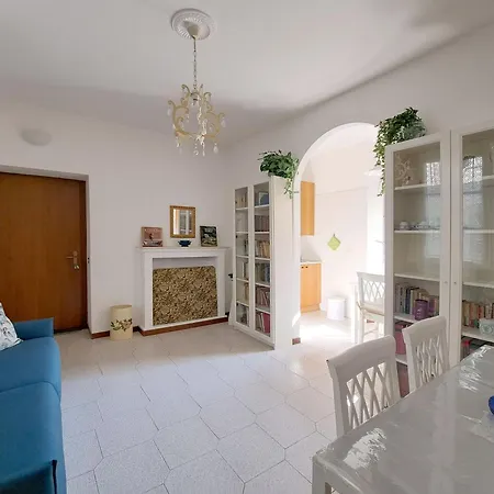 Apartment Casa Paola Con Garage Como