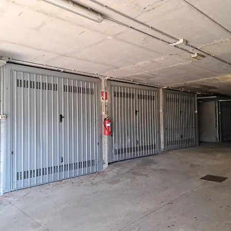 Apartment Casa Paola Con Garage Como